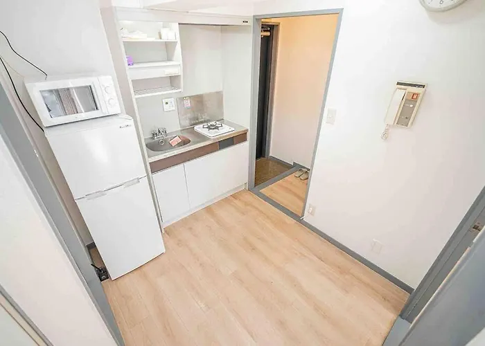A Boutique One-Bedroom Apartment In Takadanobaba, Shinjuku Ward, Tokyo. A 6-Minute Walk To The Yamanote Line